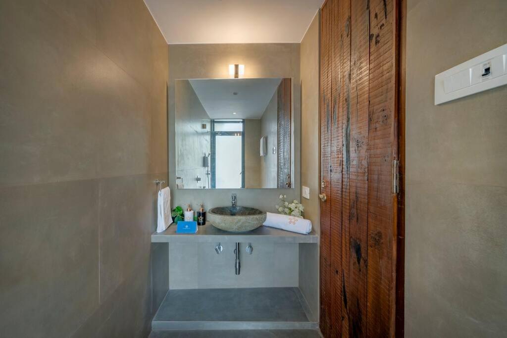Saffronstays Sonnet Кополи Екстериор снимка