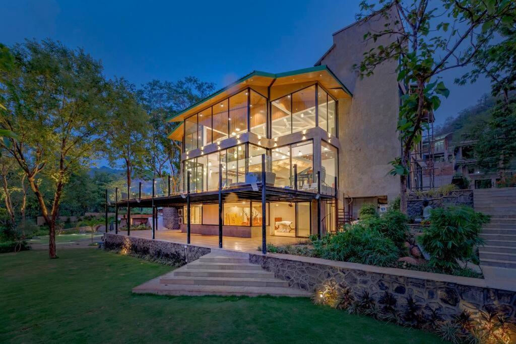 Saffronstays Sonnet Кополи Екстериор снимка